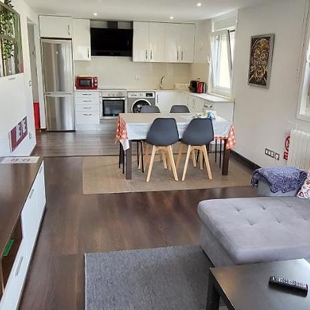 A 50 Metros Del Paseo Maritimo Apartment โอโกรูญา ภายนอก รูปภาพ