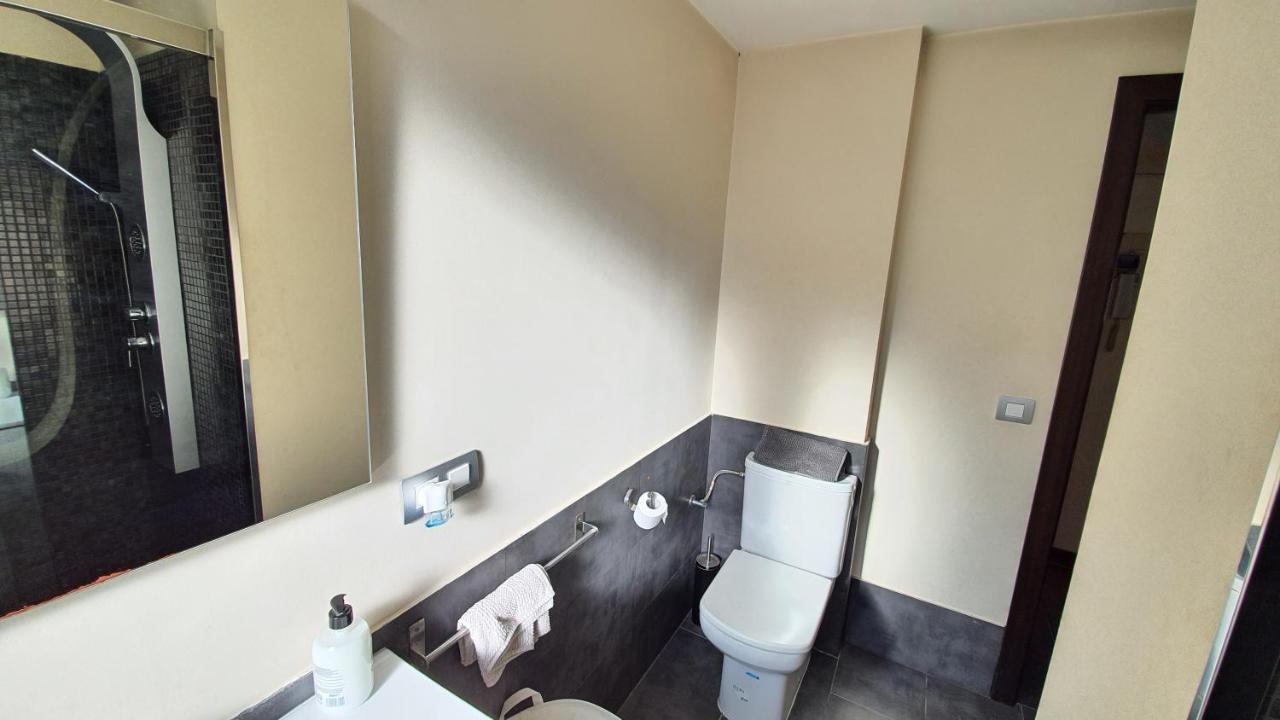 A 50 Metros Del Paseo Maritimo Apartment โอโกรูญา ภายนอก รูปภาพ