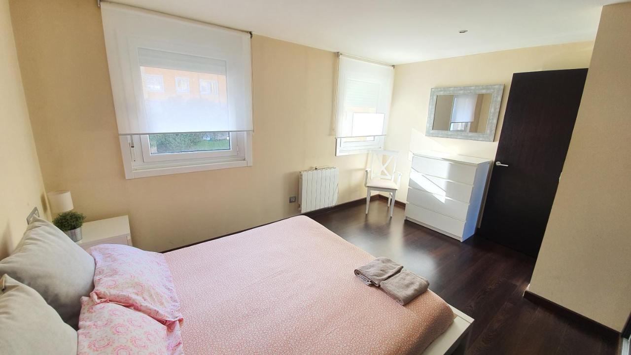A 50 Metros Del Paseo Maritimo Apartment โอโกรูญา ภายนอก รูปภาพ