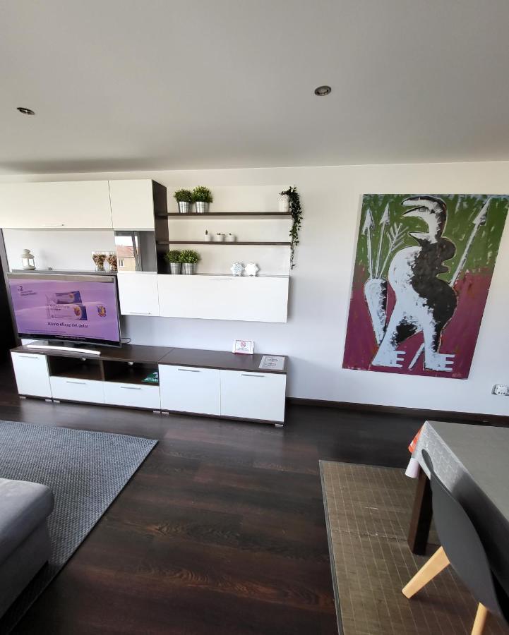 A 50 Metros Del Paseo Maritimo Apartment โอโกรูญา ภายนอก รูปภาพ